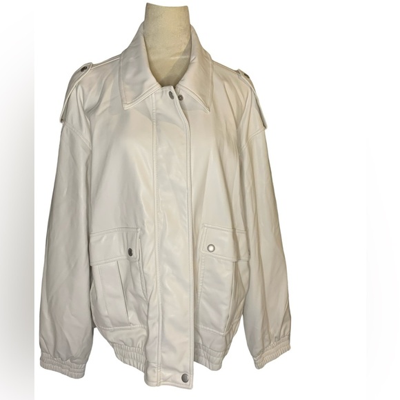 levis faux leather dad bomber jacket in oyster-NWT - Picture 5 of 10